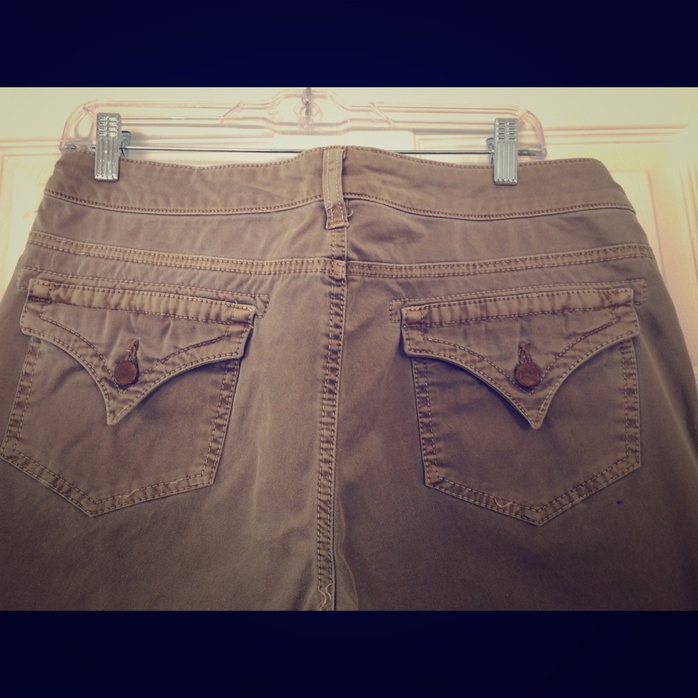 Pure Color capris